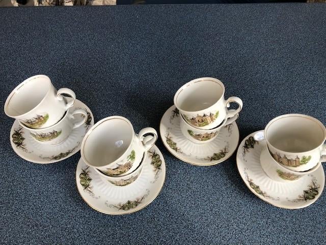 Kastelen servies Dutch Castles Bavaria Porzellan Roslau, Gebruikt, Ophalen of Verzenden, Overige stijlen, Kop(pen) en/of Schotel(s)