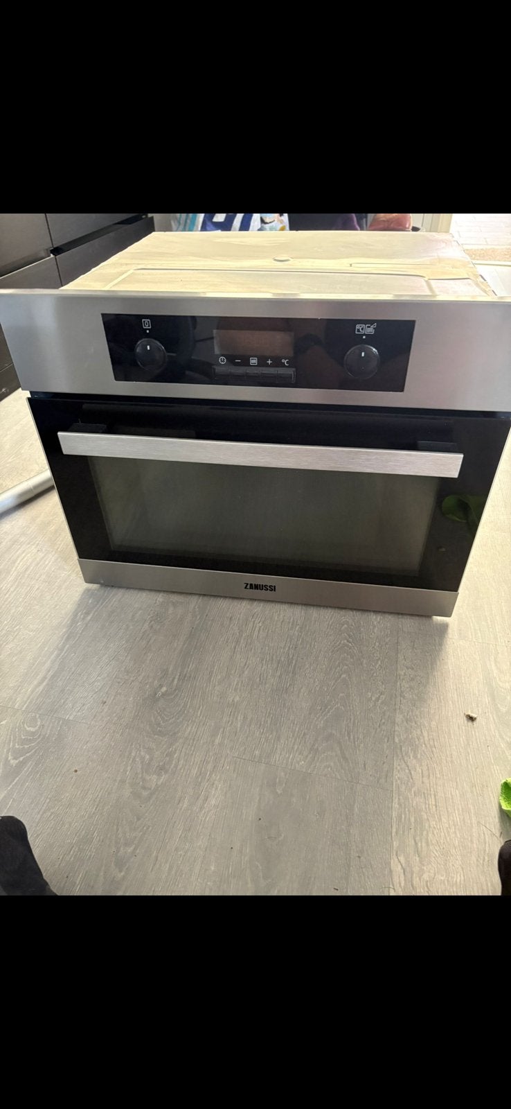 Oven Zanussi, Ophalen, Zo goed als nieuw