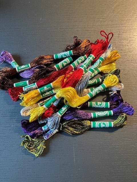 Borduurgaren DMC rayon a border 100% rayon glanzend 8m €0,90, Hobby en Vrije tijd, Ophalen of Verzenden, Nieuw, Handborduren, Borduurgaren of Zijde