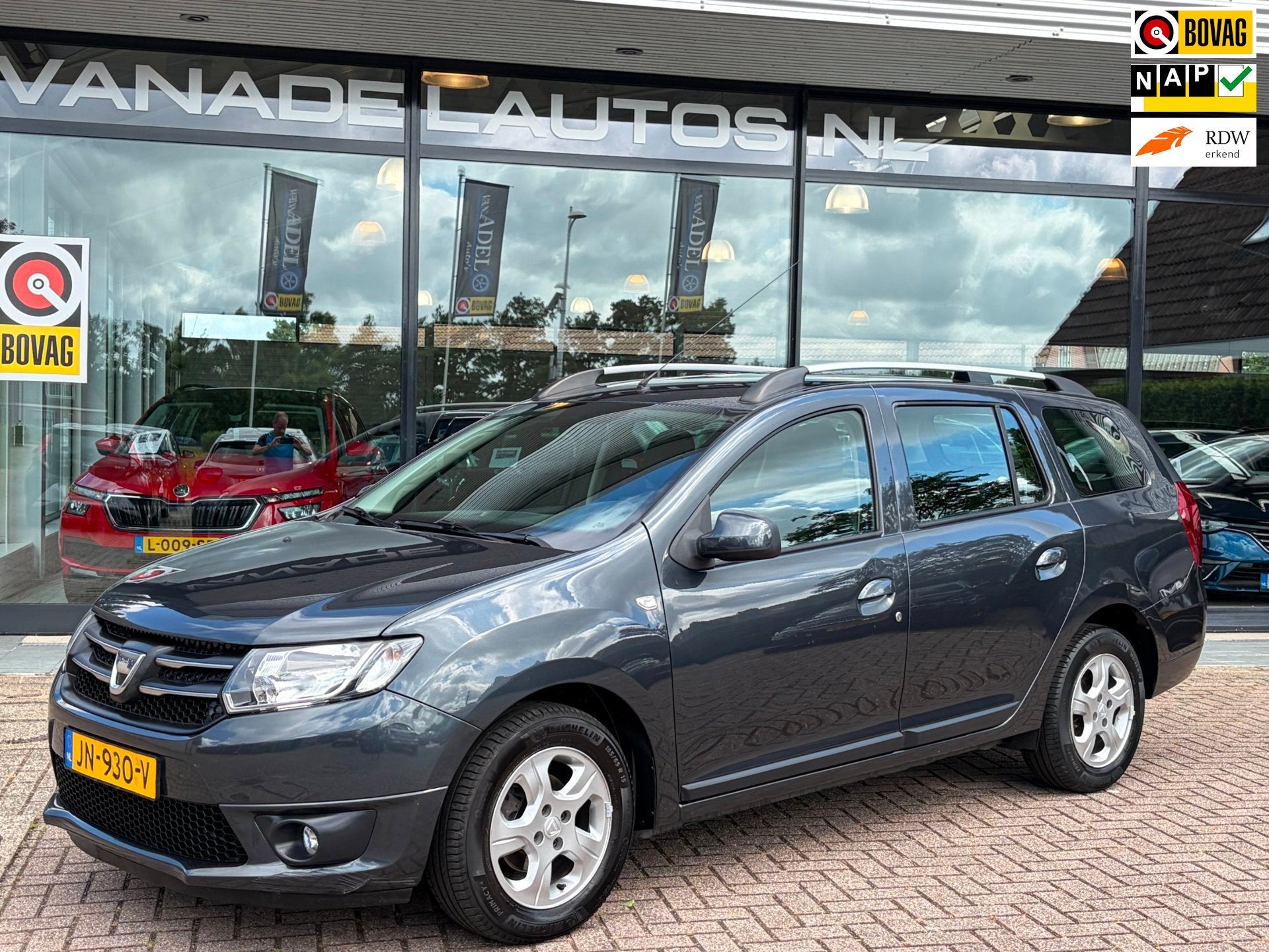 Dacia Logan MCV 0.9 TCe S&S Prestige Leer Navi Airco Cruise, Voorwielaandrijving, 898 cc, Bedrijf, Handgeschakeld