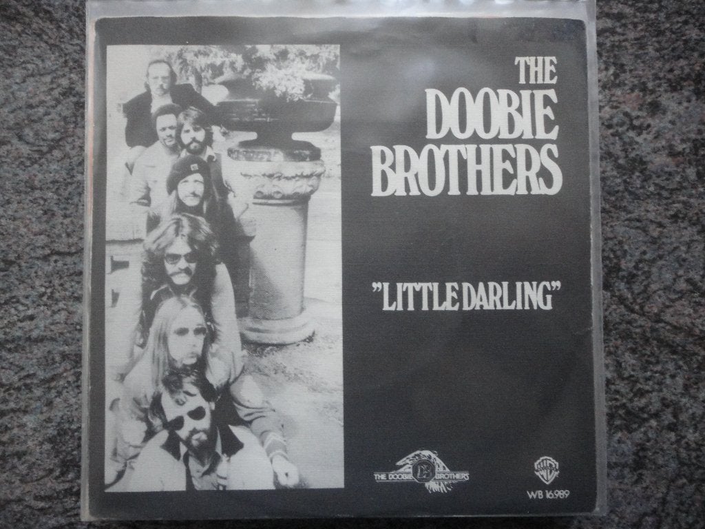 Doobie Brothers - Little darling NL 1977 FH, Gebruikt, Fotohoes, 7 inch, Ophalen of Verzenden