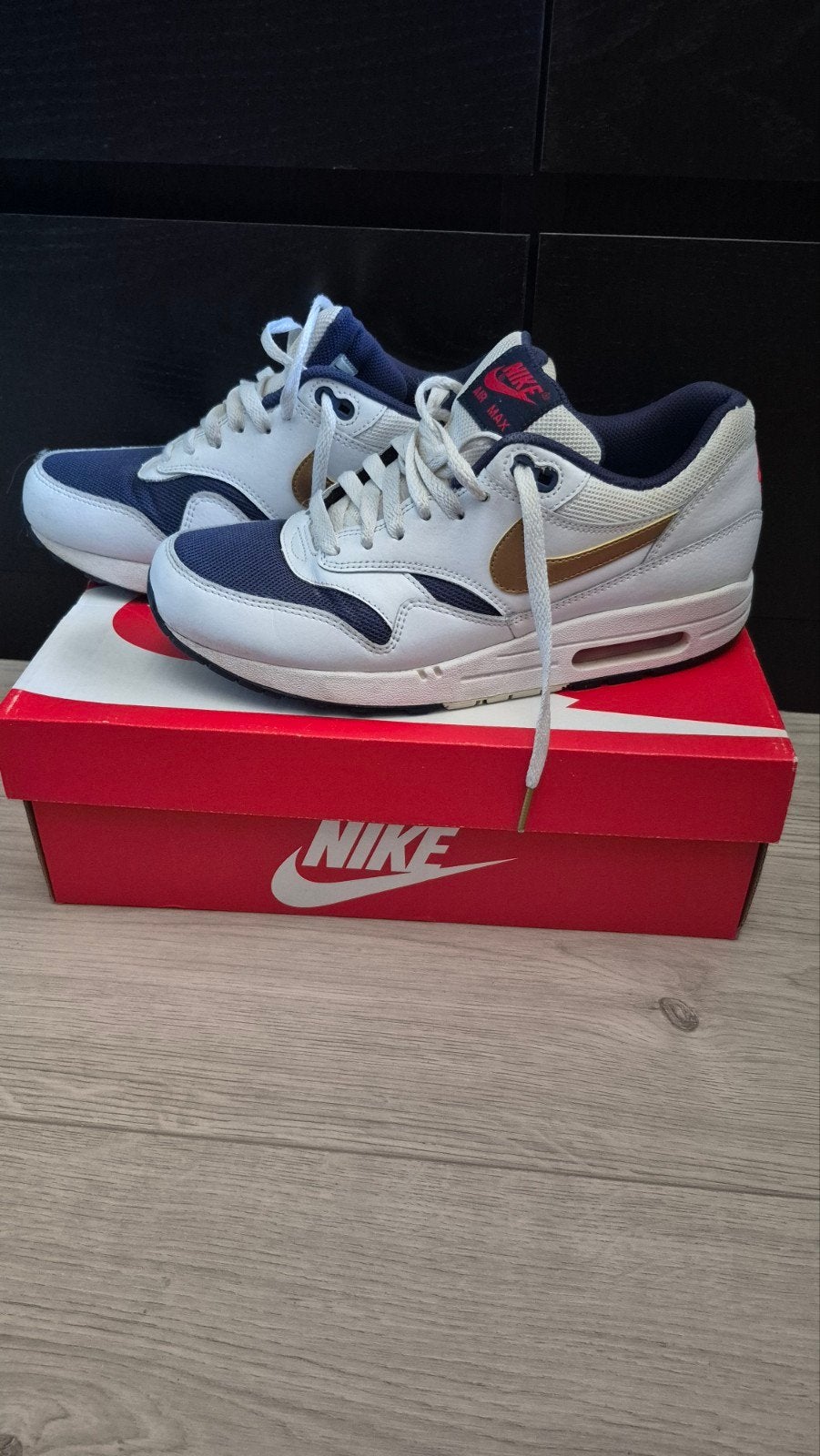 Nike Air Max 1 Essential Olympic Sneakers, Kleding | Heren, Schoenen, Wit, Nike, Ophalen of Verzenden, Sneakers of Gympen