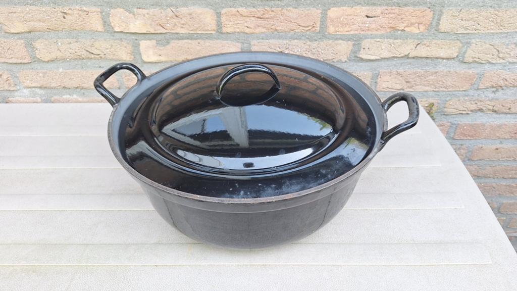 Gietijzeren pan 38cm met deksel, Ophalen of Verzenden, Gebruikt, Gietijzer, Koekenpan of Braadpan