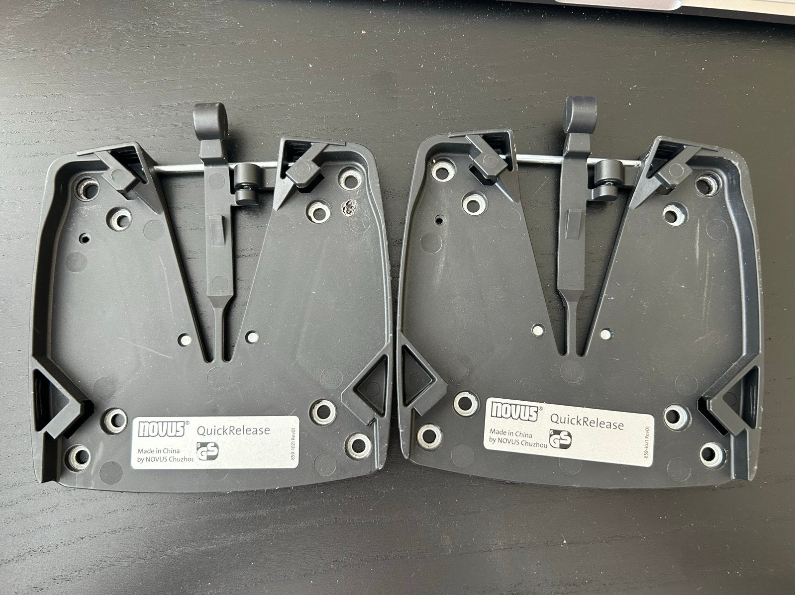 NOVUS QuickRelease montageplaat (2 stuks), Ophalen of Verzenden, Gebruikt