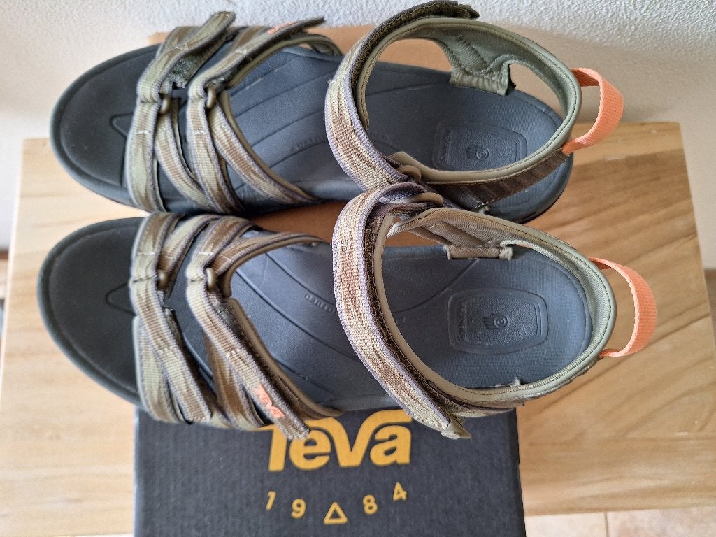 Teva Tirra Dames - Sandalen - groen - maat 41 -, Ophalen, Sandalen of Muiltjes, Zo goed als nieuw, Teva