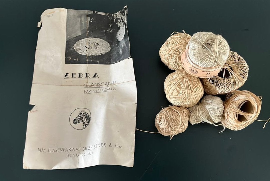 Vintage haakgaren lot + origineel Zebra oud haakpatroon, Verzenden, Gebruikt, Garen of Naald(en)