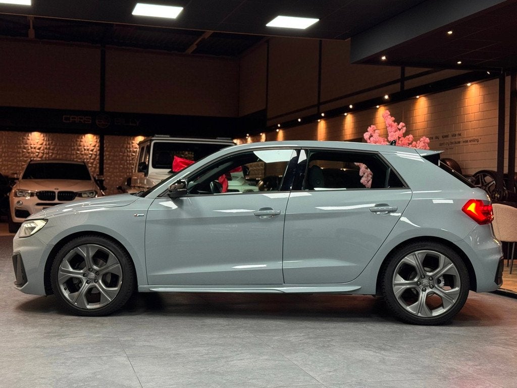 Audi A1 Sportback 30 TFSI S-LINE|LEDER|LED|CRUISE|, Euro 6, 49 €/maand, Bedrijf, 3 cilinders