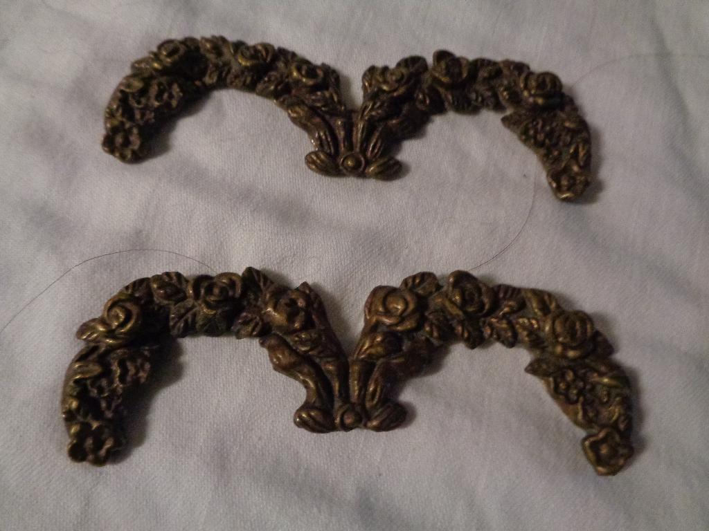 bronzen ornamenten met rozen knopjes, Ophalen of Verzenden, Brons