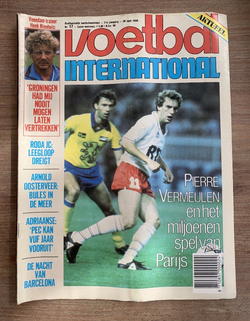 Voetbal International VI Div. tijdschriften uit 1986 / €1,50, Ophalen of Verzenden, Zo goed als nieuw, Sparta, Boek of Tijdschrift