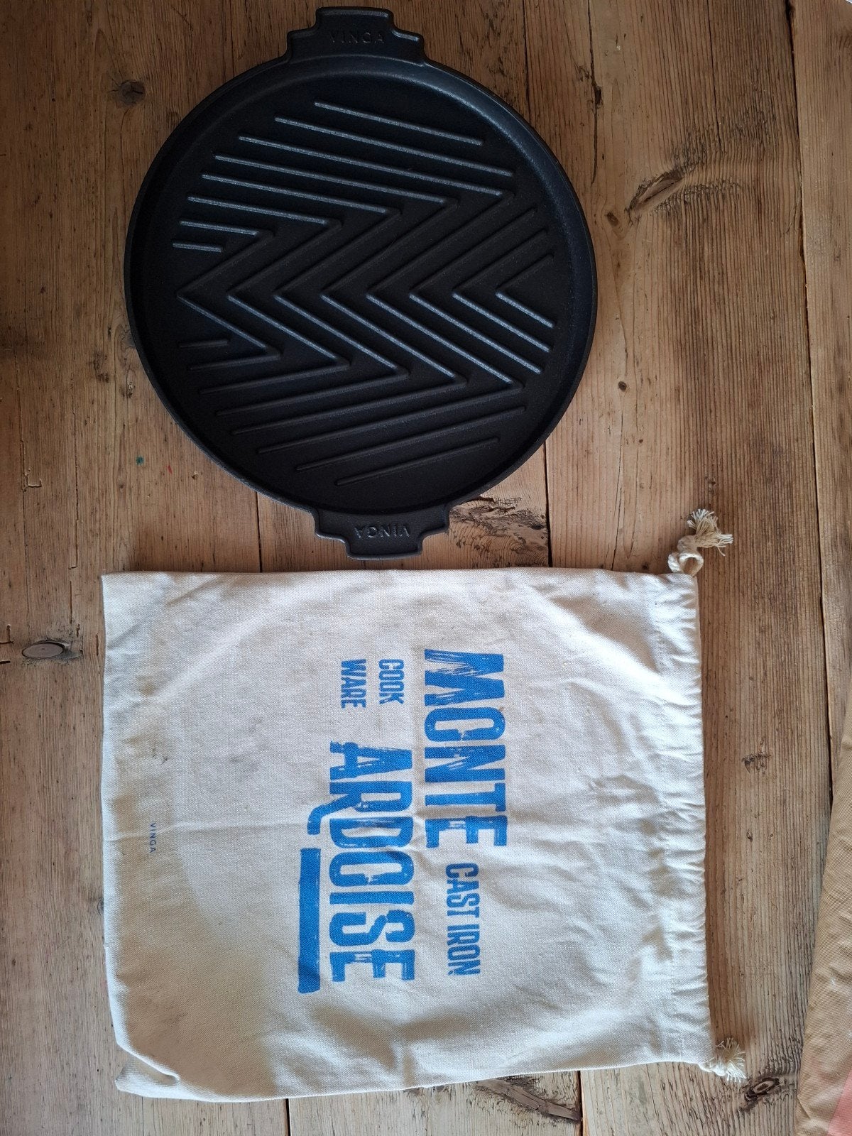 Vinca Monte gietijzeren grillplaat 30cm - Nieuw, Huis en Inrichting, Ophalen, Gietijzer, Overige typen, Nieuw