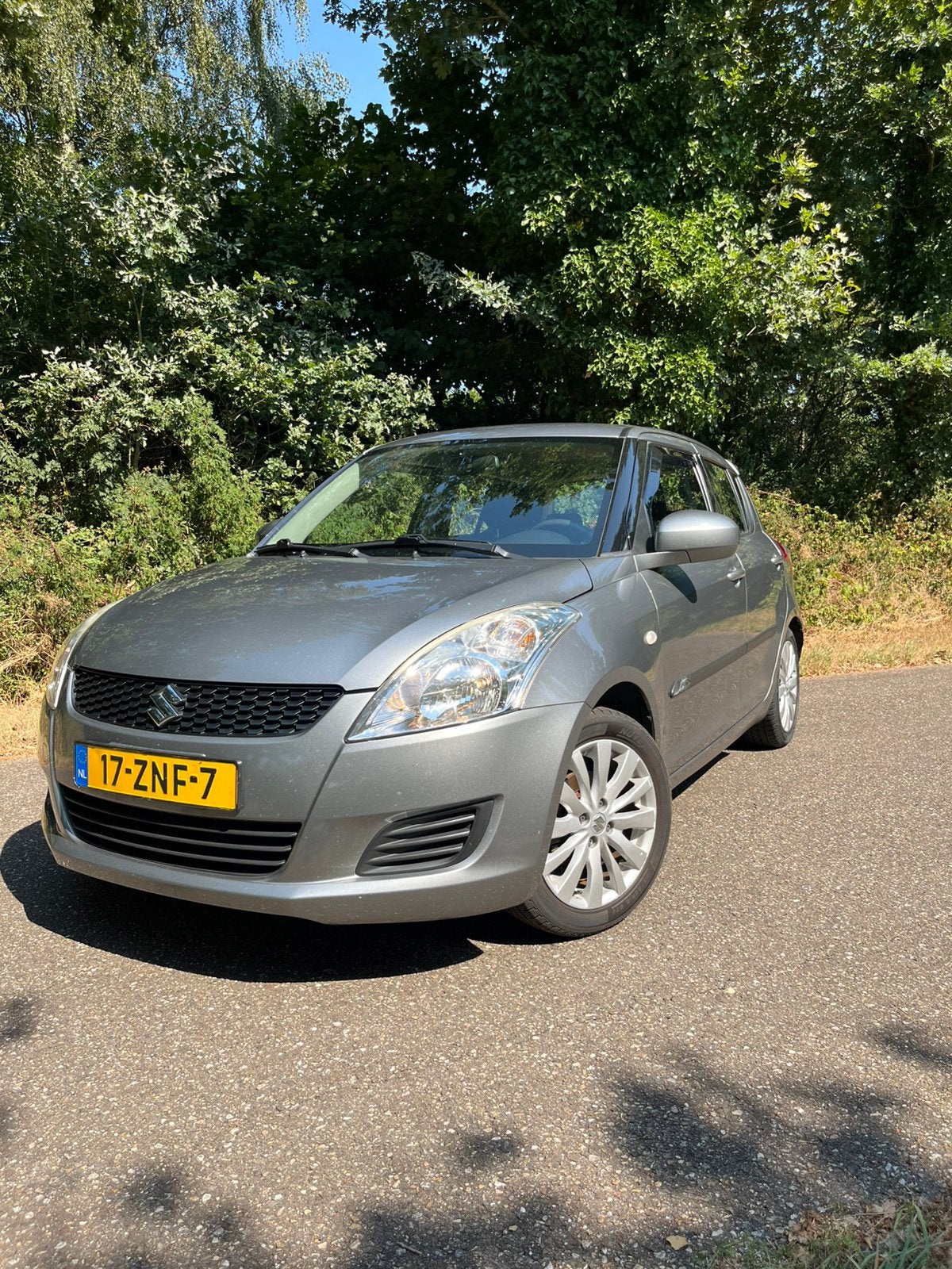 Suzuki Swift 1.2 Bandit EASSS 5-DRS|AIRCO|CRUISE|TREKHAAK, Auto's, Suzuki, Voorwielaandrijving, Euro 5, Stof, 4 cilinders