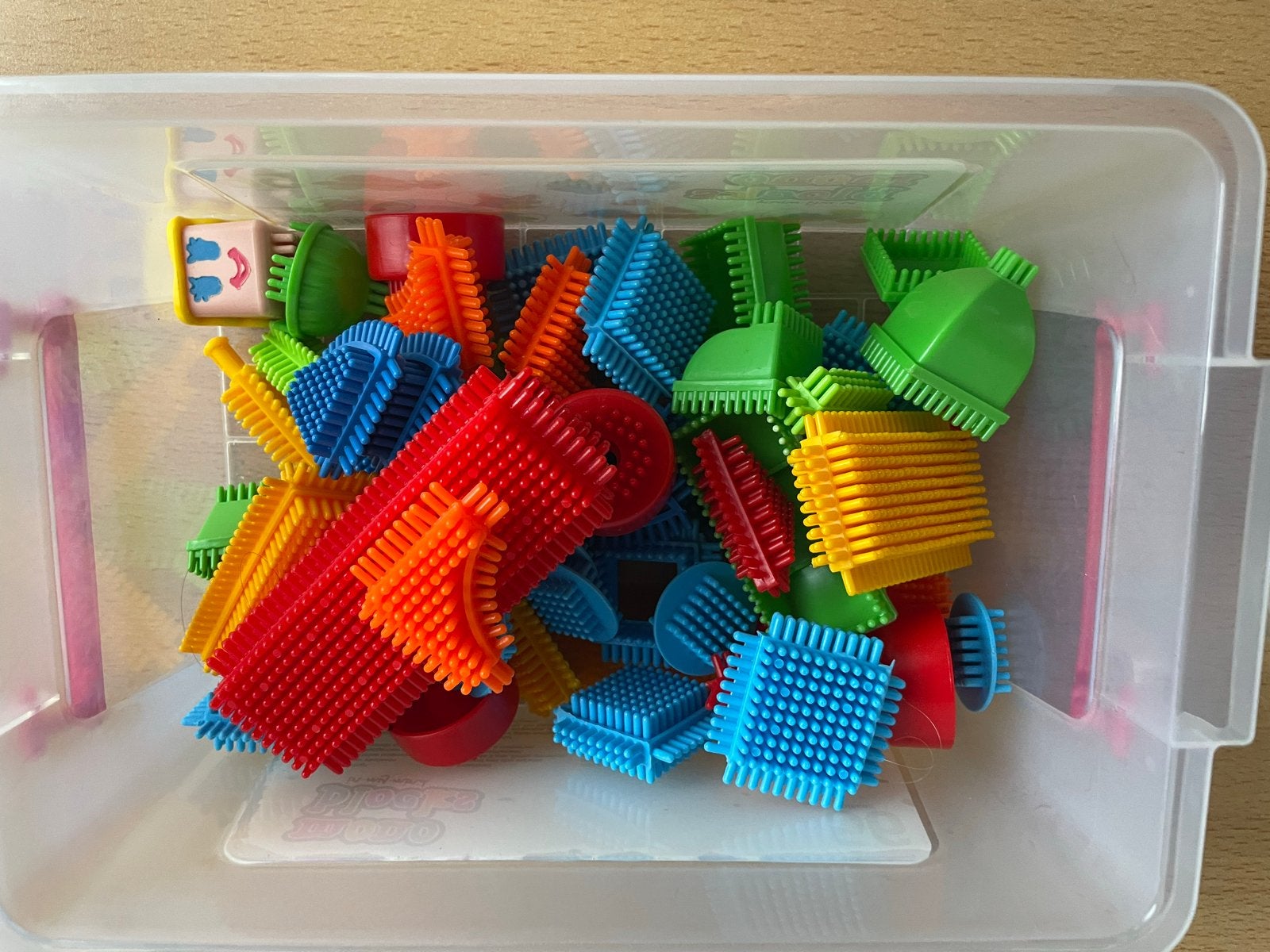 Nopper blokken in handige opbergbox - 56 stuks, Kinderen en Baby's, Speelgoed | Bouwstenen, Ophalen of Verzenden, Gebruikt, Nopper