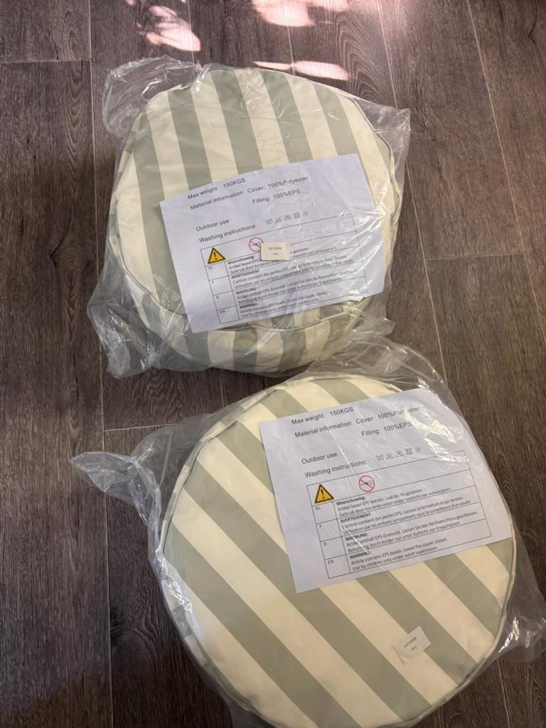 2 poefjes polyester, Overige materialen, Minder dan 50 cm, Rond, Nieuw