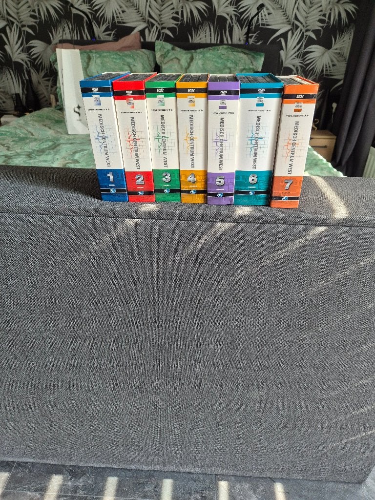 Dvd serie medisch centrum west, Ophalen, Drama, Zo goed als nieuw, Vanaf 12 jaar
