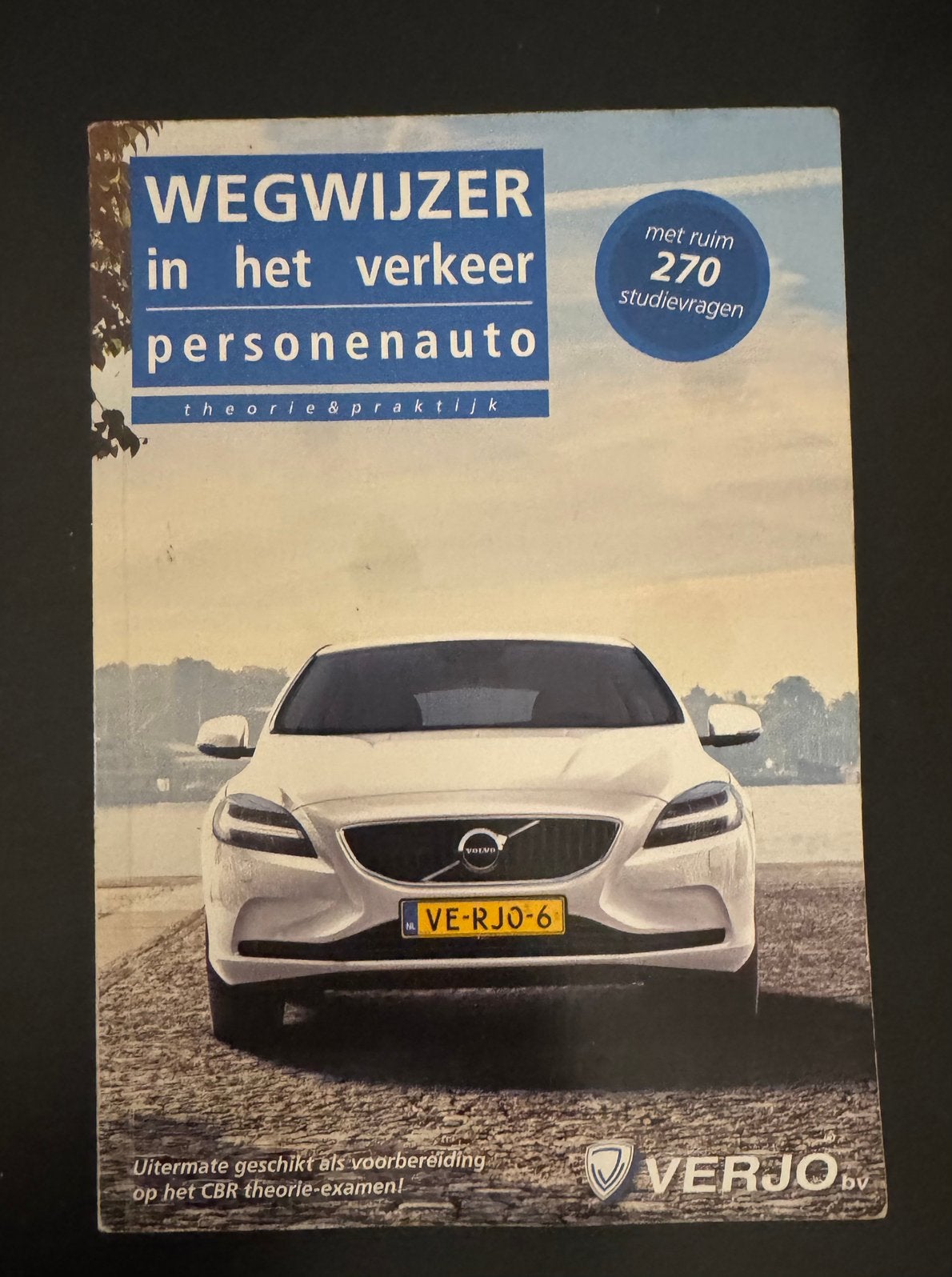 Auto theorieboek & examentraining theorieboek, Boeken, Auto's | Boeken, Ophalen of Verzenden, Zo goed als nieuw, Algemeen