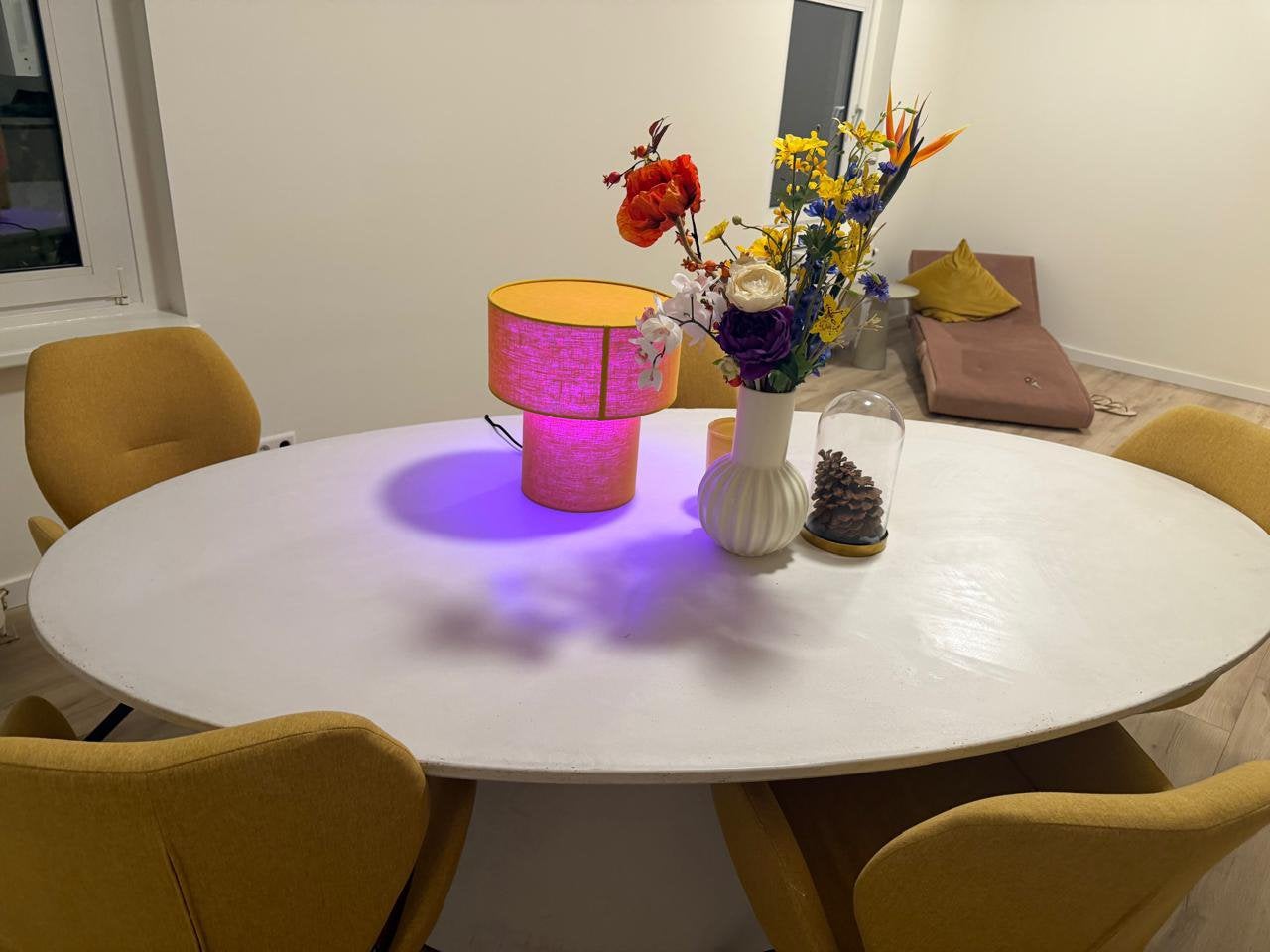 Goossens Stone eettafel + 5 Hera eetkamerstoelen als sef, Ophalen, 100 tot 150 cm, 200 cm of meer, Zo goed als nieuw