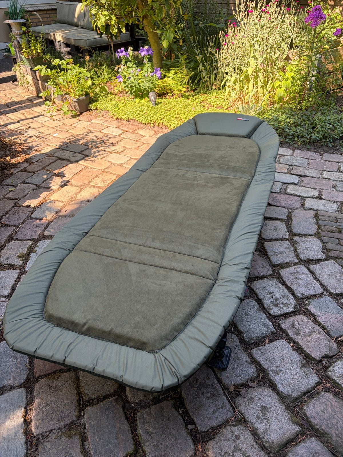 JRC Cocoon Bedchair - Zo goed als nieuw, Caravans en Kamperen, Slaapzakken, Ophalen, Zo goed als nieuw