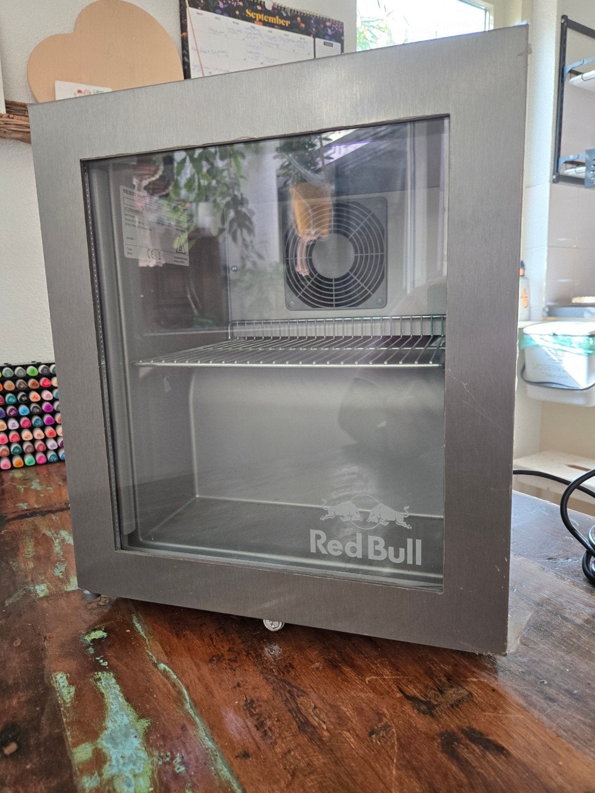 Red Bull koelkastje - Nieuw, nog in de beschermfolie., Zonder vriesvak, Nieuw, Ophalen of Verzenden, Minder dan 75 liter