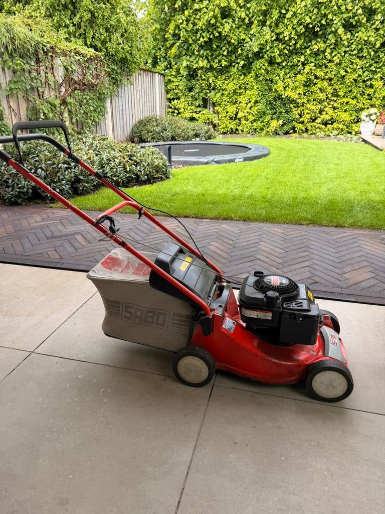 SABO 43-Compact benzine grasmaaier, Tuin en Terras, Grasmaaiers, Ophalen, Gebruikt, Opvangbak, Benzine-grasmaaier