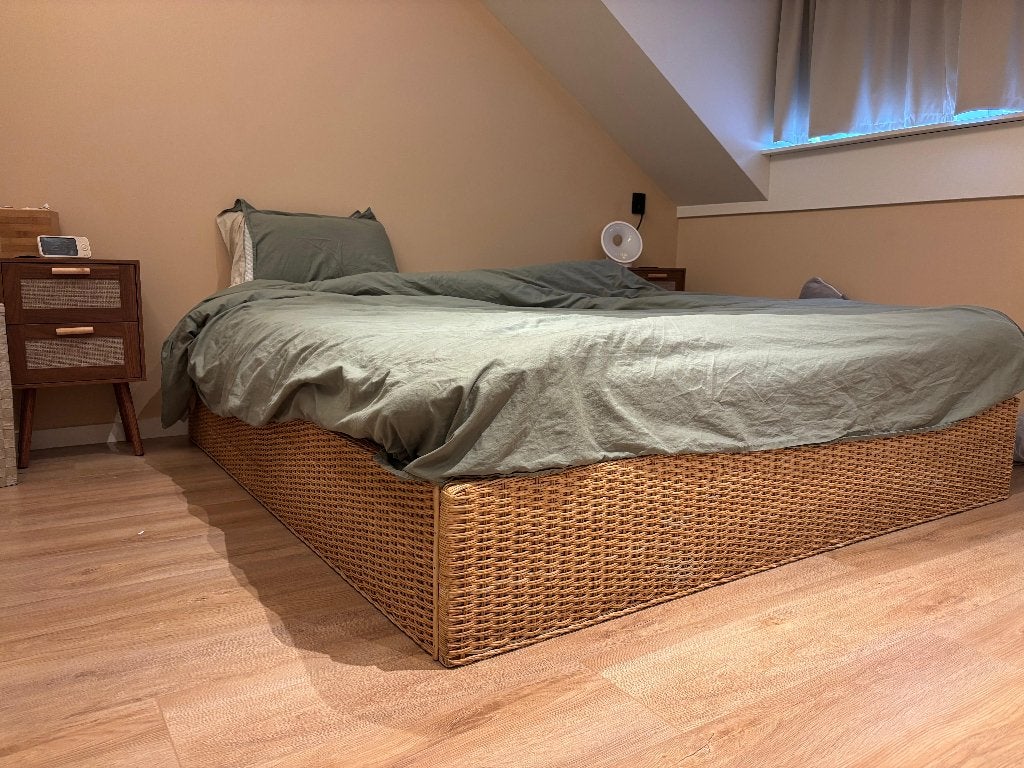 Foto 3 van Rotan Bed 180x200 cm met Auping Bodems
