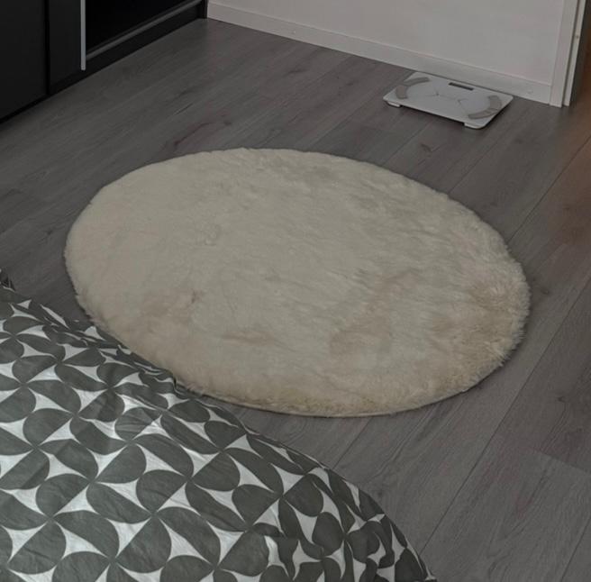 Vloerkleed, rond, 100cm, crème, Ophalen, Rond, Zo goed als nieuw, Crème