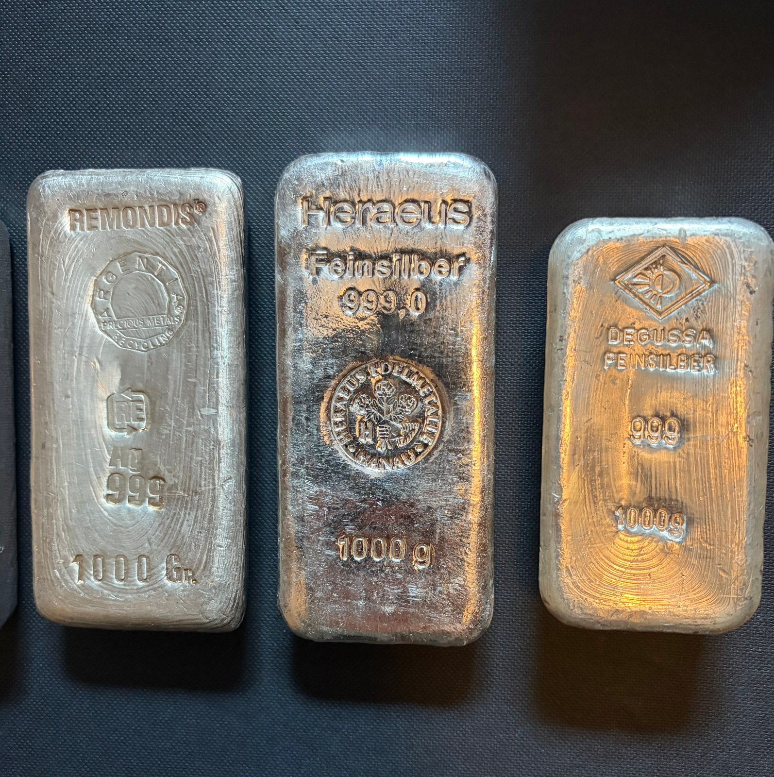 Heraeus Degussa Remondis kilo baar zilver, Ophalen, Zilver