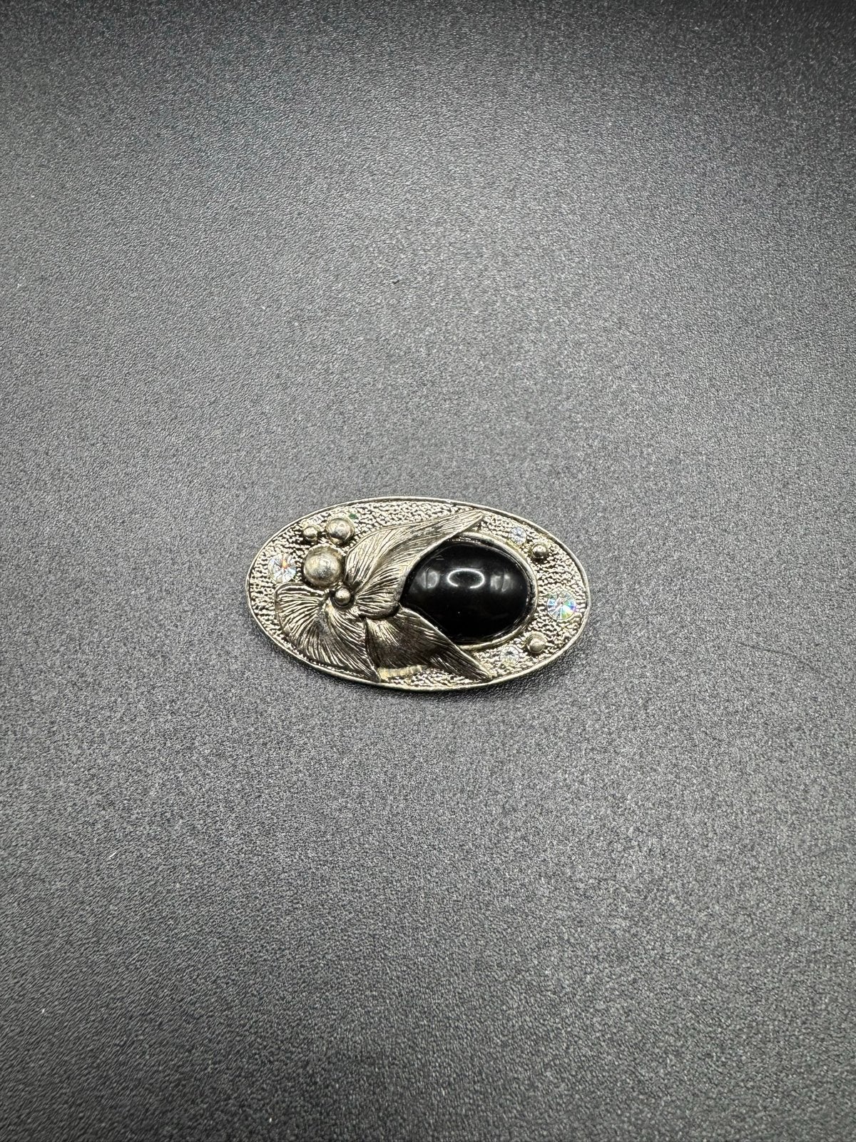 Vintage Broche met Zwarte Steen en Strass, Overige materialen, 4 tot 7 cm, Gebruikt, Verzenden