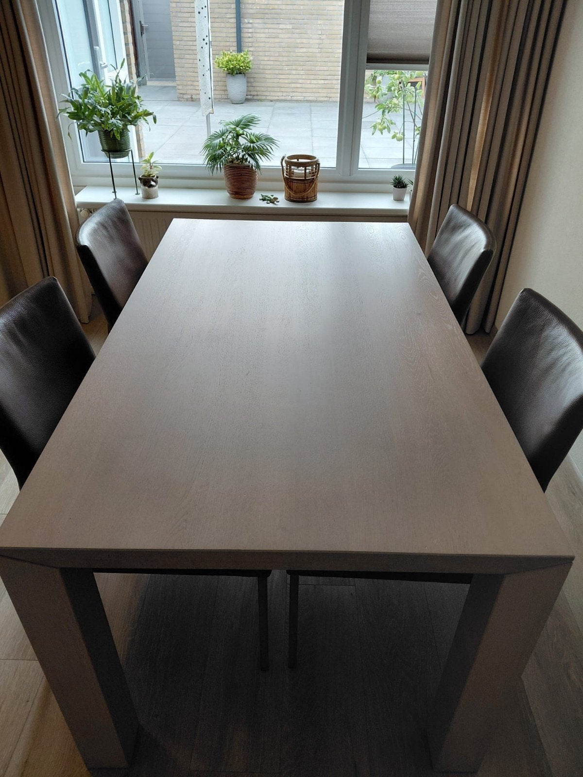 Eikenhouten tafel 160x60x74 cm, eventueel met stoelen, Ophalen