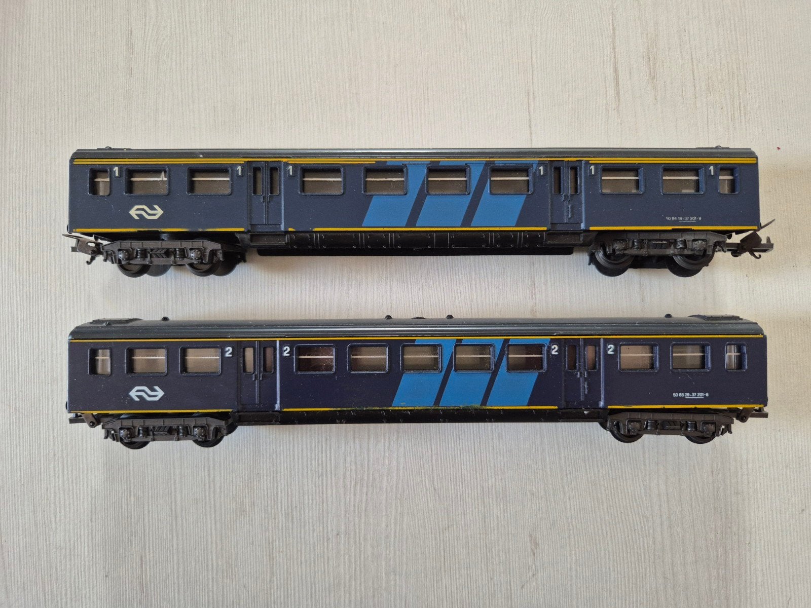 4 Nette Lima H0 NS rijtuigen, Hobby en Vrije tijd, Gebruikt, Gelijkstroom, Wagon, Ophalen of Verzenden