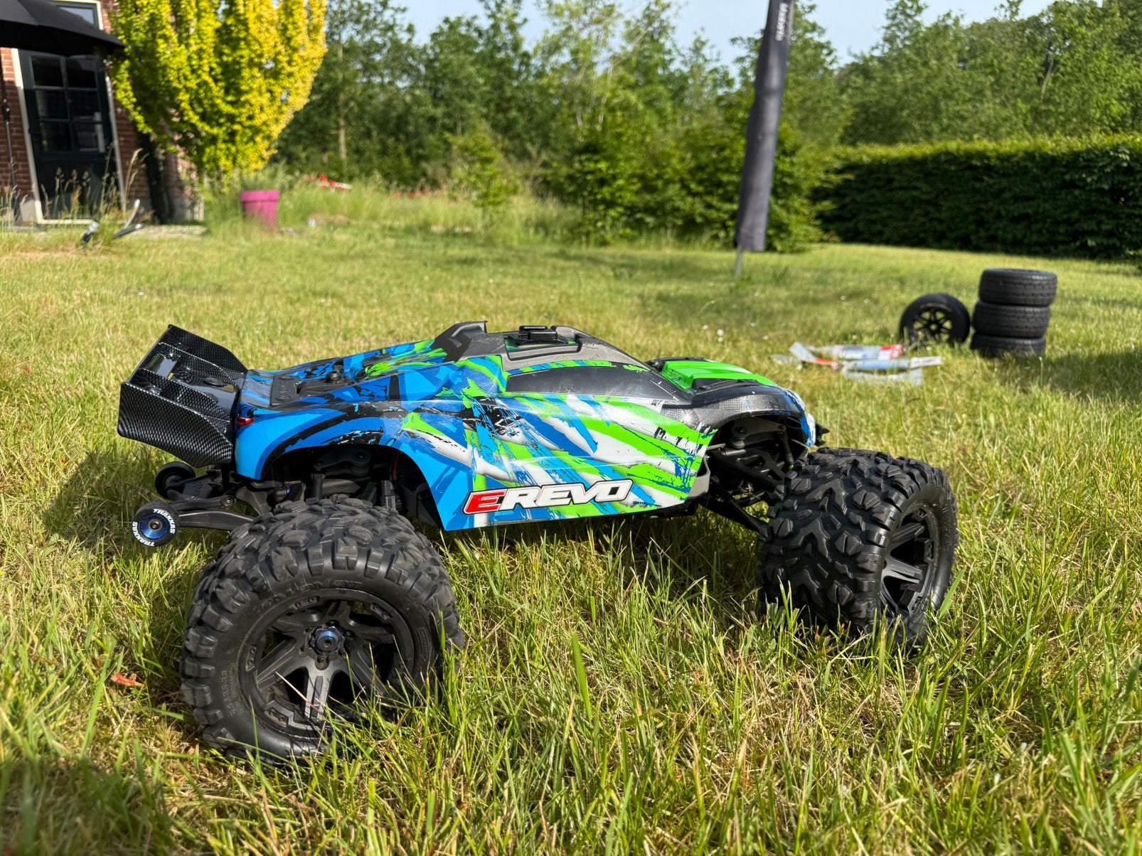 Traxxas E-Revo 2.0 6s zo goed als nieuw!, Ophalen, Zo goed als nieuw, Overige schalen, Onderdeel