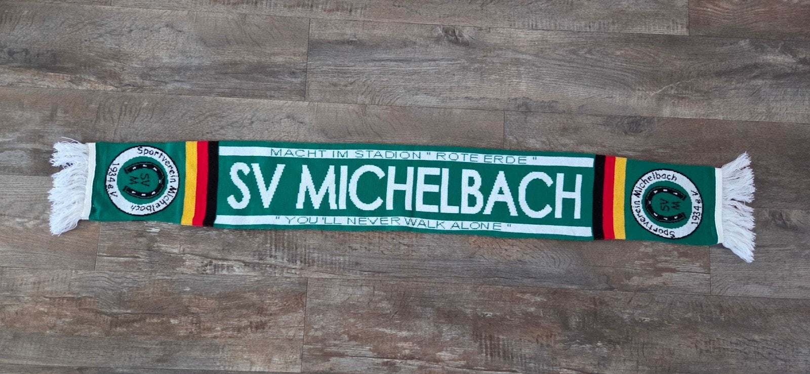 Sjaal SV Michelbach, Verzamelen, Sportartikelen en Voetbal, Ophalen of Verzenden, Zo goed als nieuw, Buitenlandse clubs, Vaantje of Sjaal