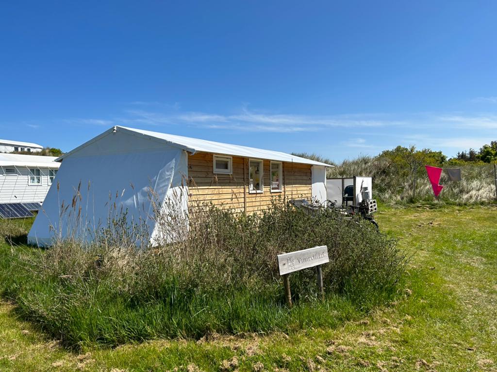 Tenthuisje op Vlieland, Ophalen, Zo goed als nieuw, Tot en met 6