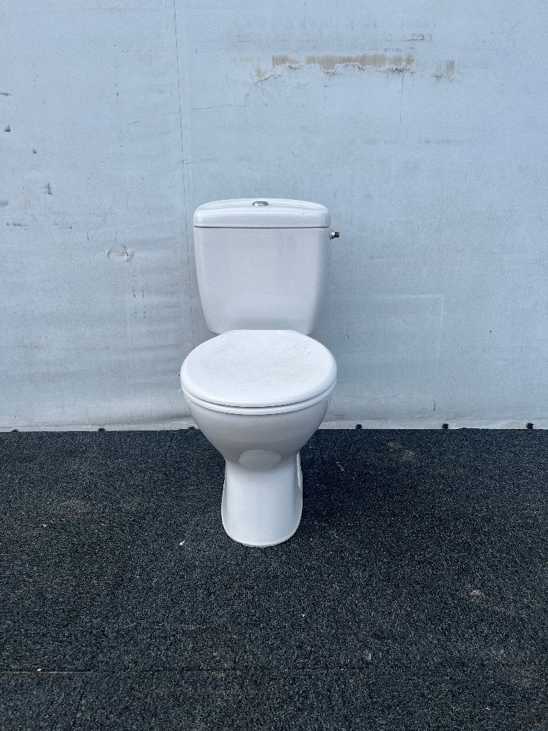 Wc pot staand met reservoir, Ophalen, Gebruikt