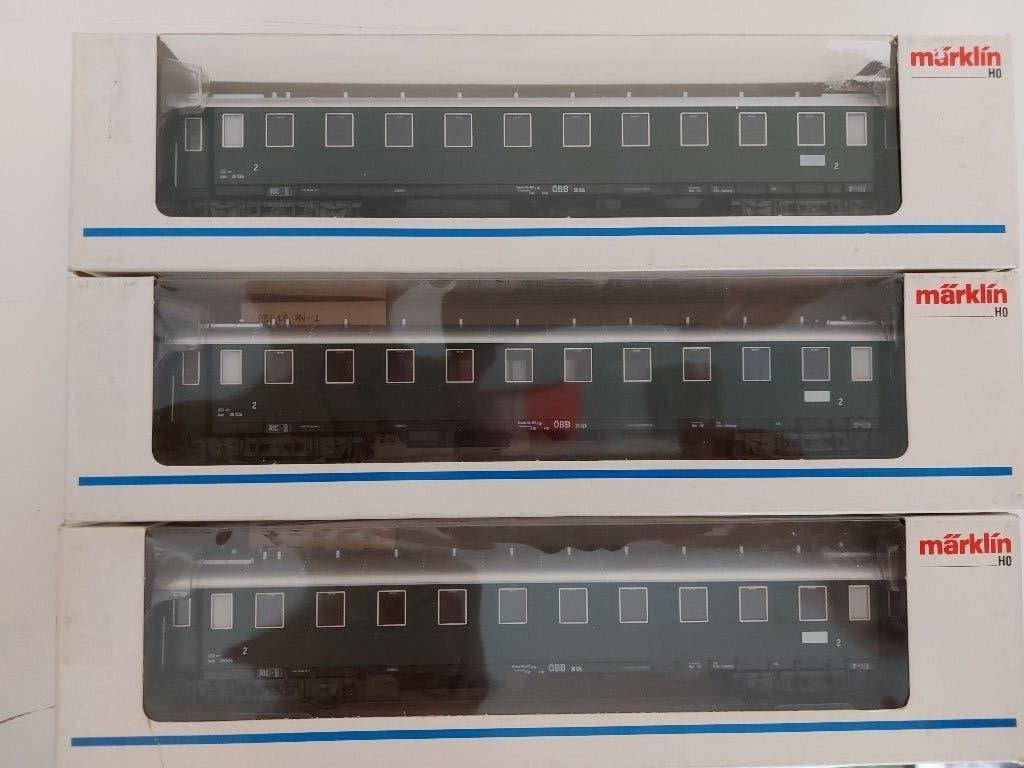 3 Marklin Wagons 4241, Wisselstroom, Ophalen of Verzenden, Märklin, Nieuw