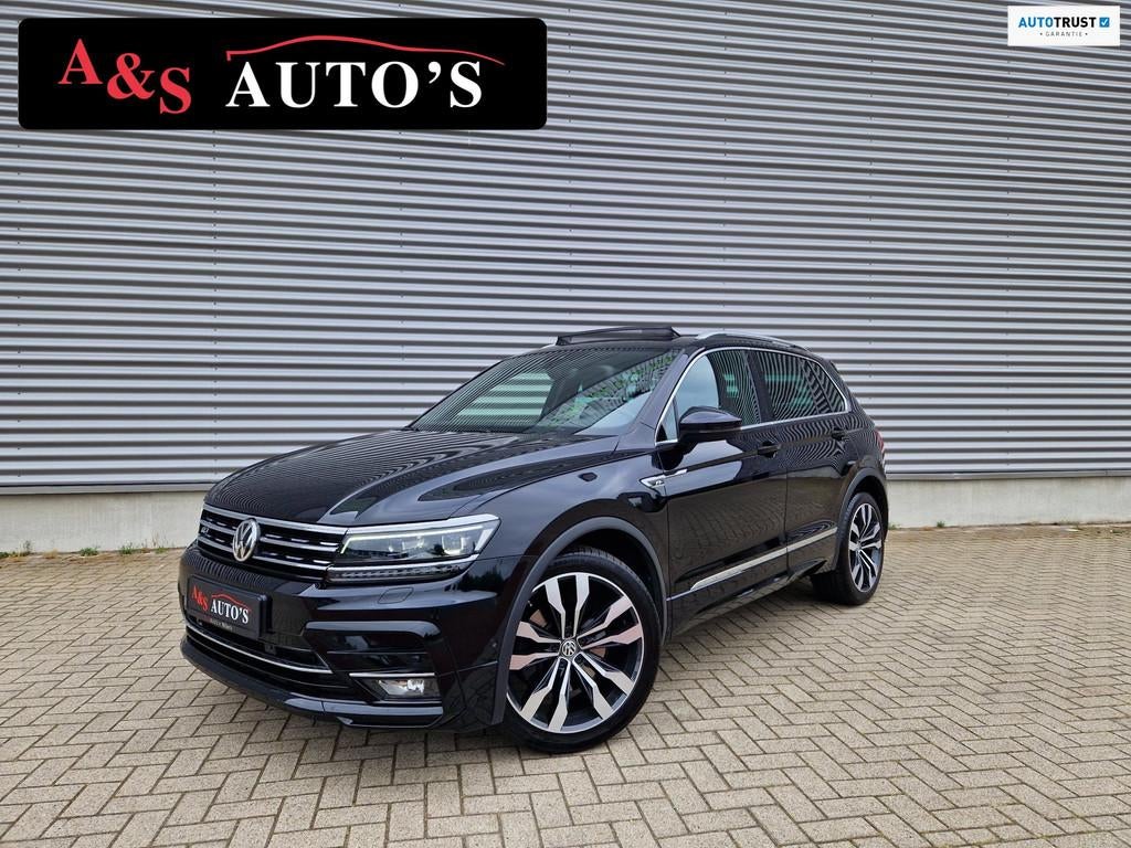 Volkswagen Tiguan 2.0 TSI 4Motion 3x R line Pano Acc 360came, Automaat, Gebruikt, Euro 6, Zwart