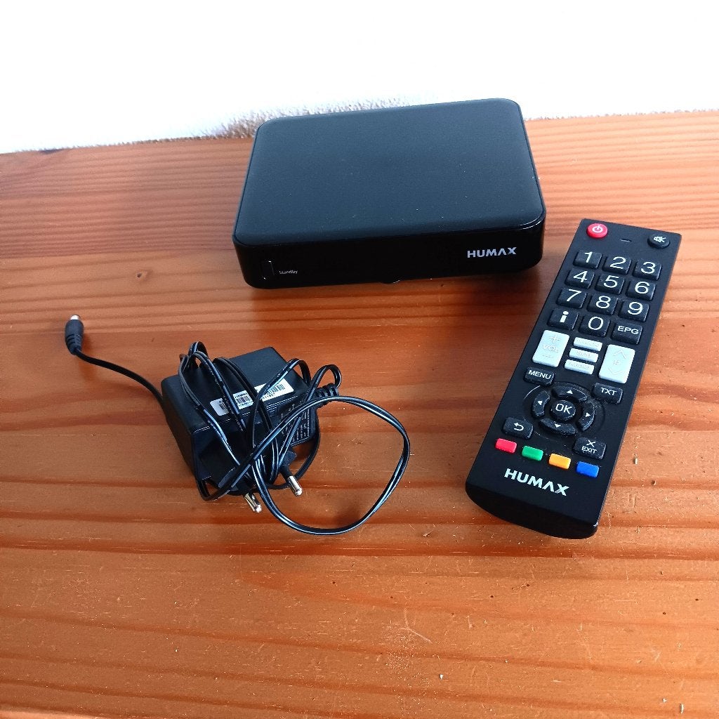 Humax Decoder met Afstandsbediening, Ophalen of Verzenden, Zo goed als nieuw, Decoder