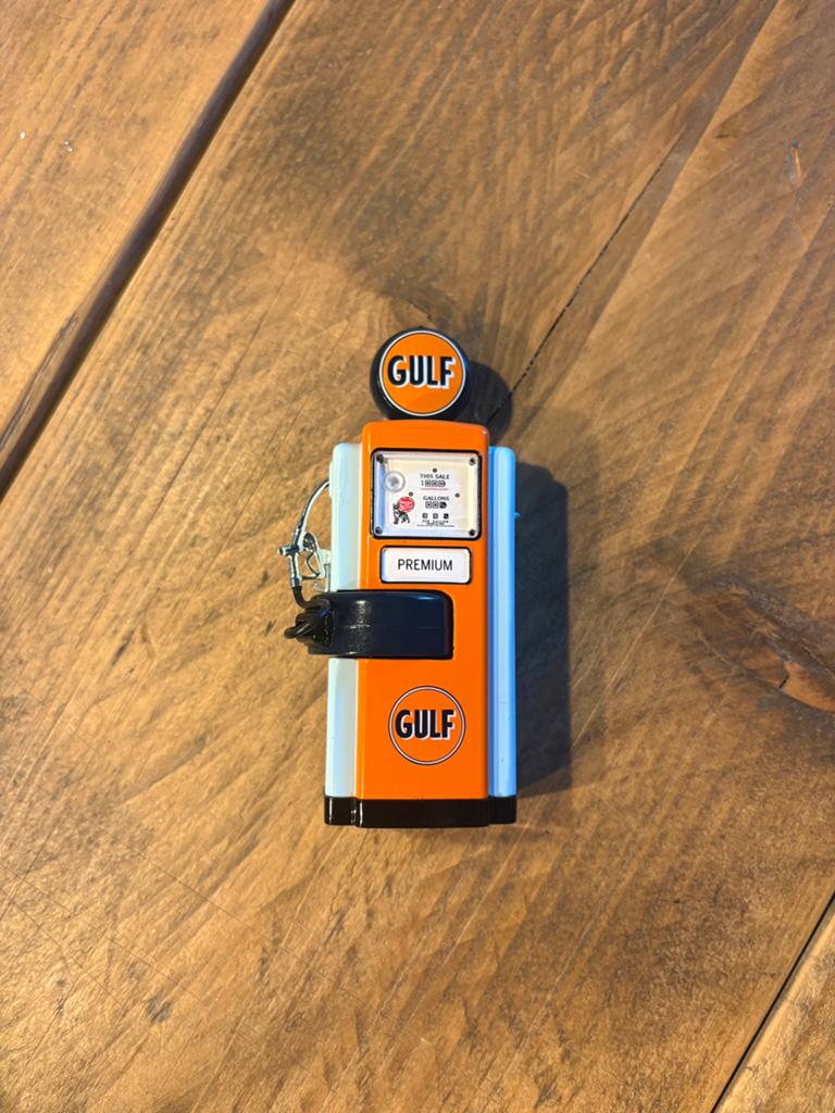 Greenlight 1:18 gas pump Gulf, Ophalen of Verzenden, Zo goed als nieuw, Groter dan 1:35, Figuur of Figuren