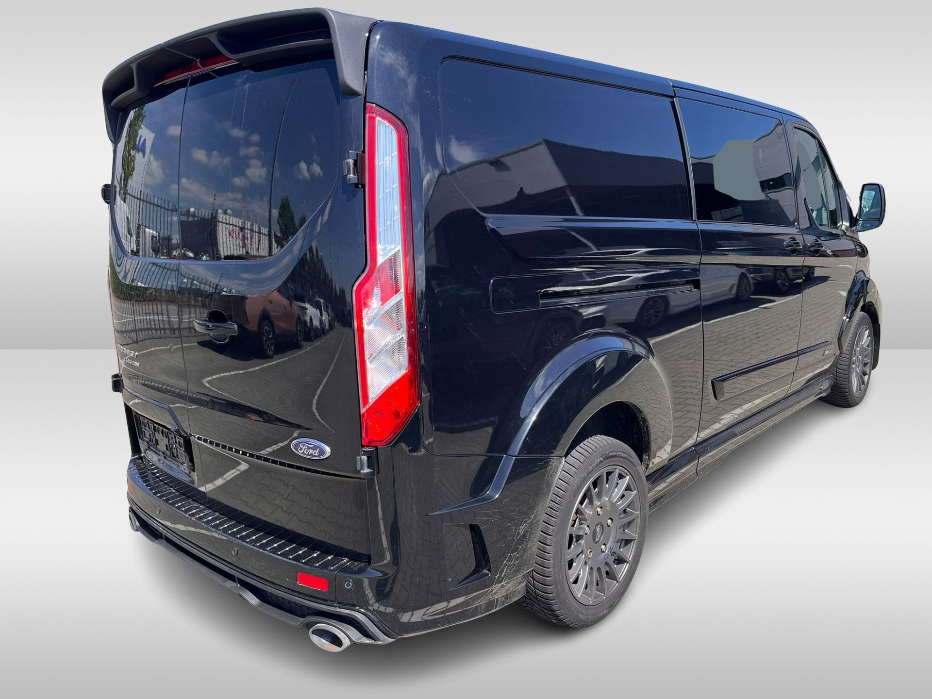 Ford Transit Custom 2.0 TDci L2 H1 170pk Automaat DC MS-RT (, Automaat, 1998 cc, Gebruikt, Zwart
