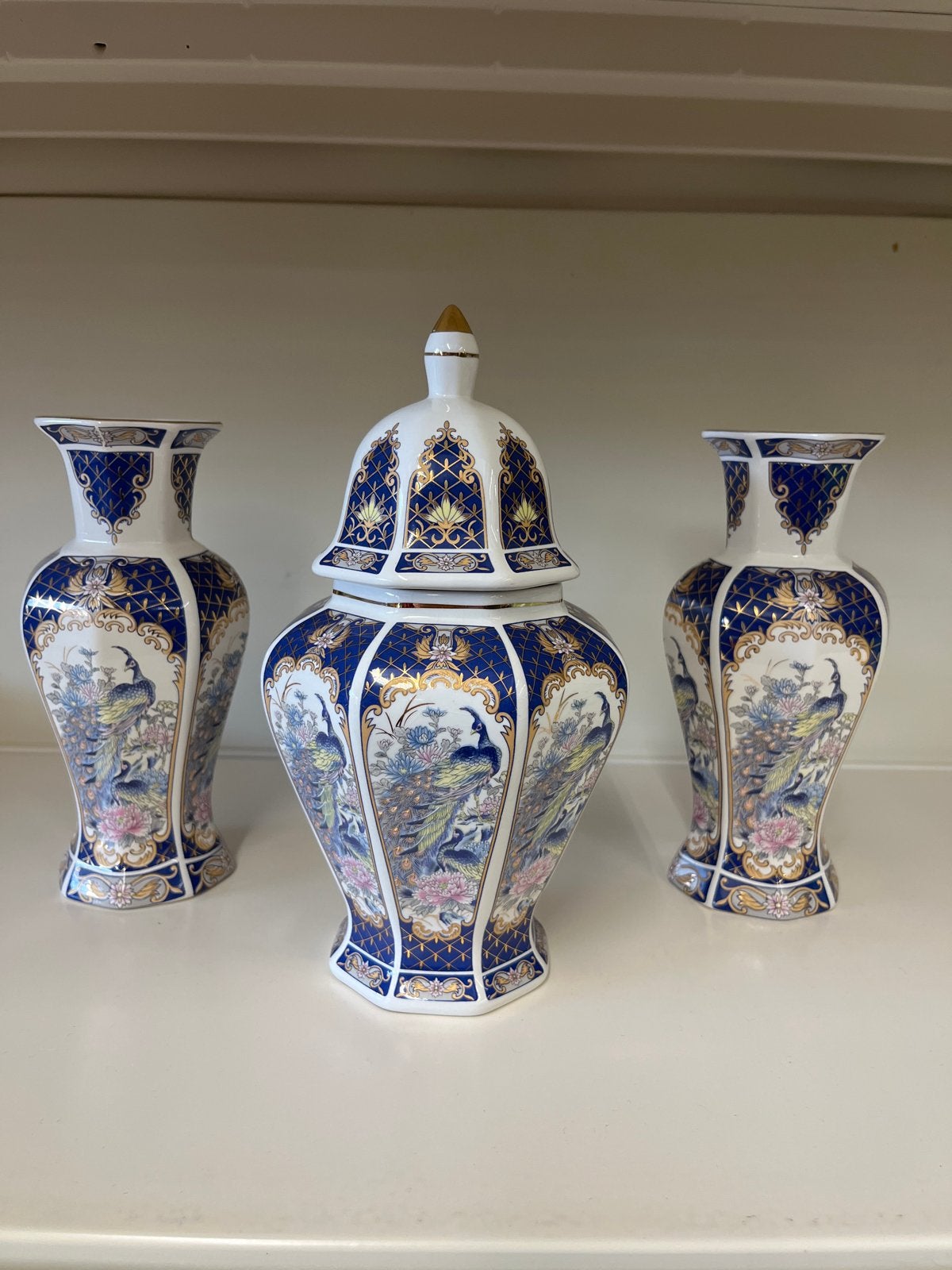 Prachtige Chinese vazen en gemberpot met pauwen, Ophalen of Verzenden