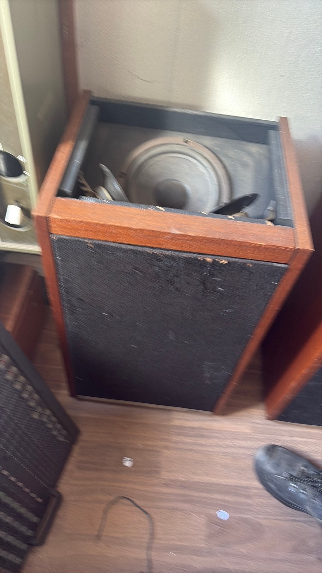 Bose 601 serie 1