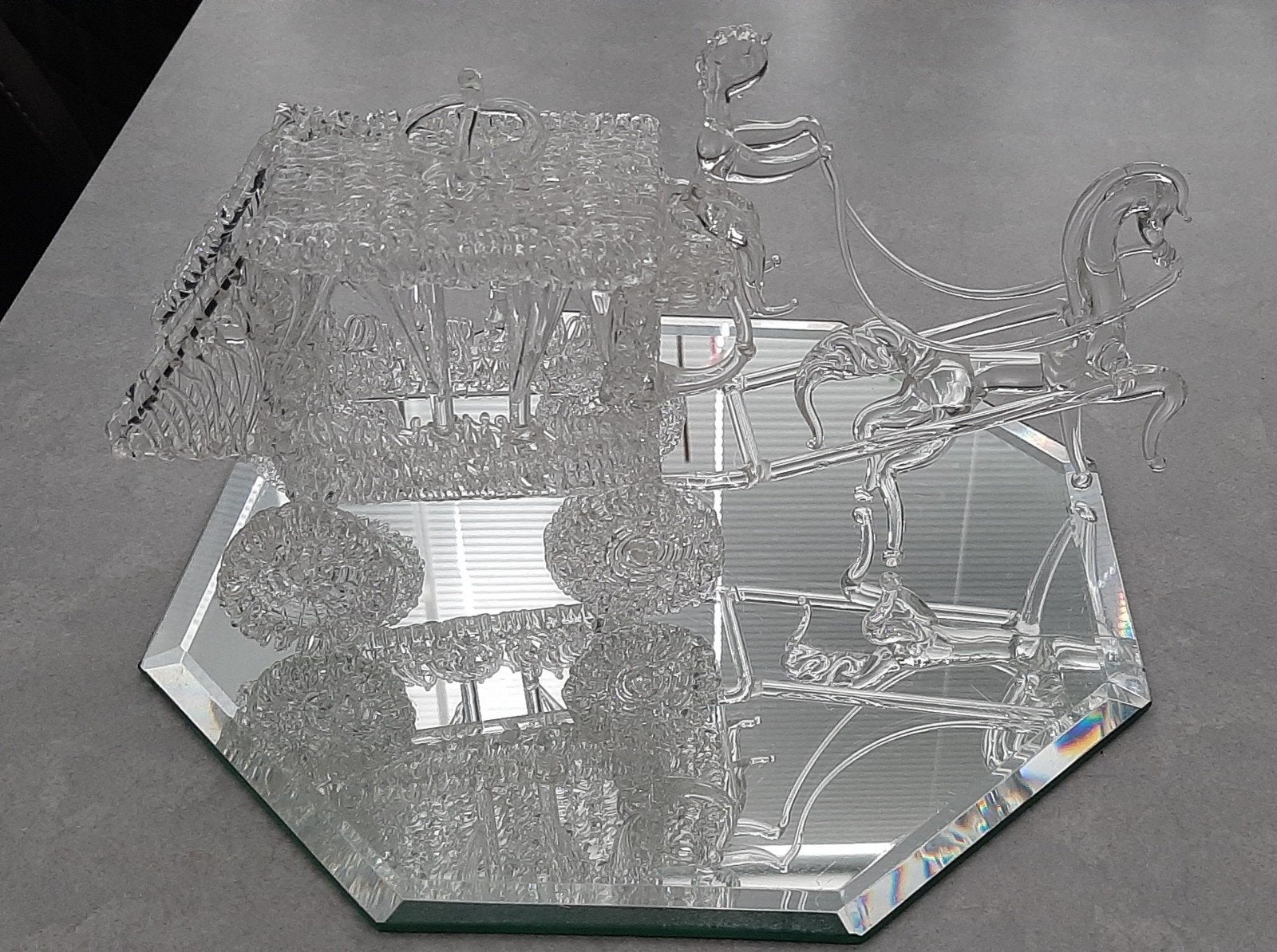 Prachtige glazen koets met paard., Antiek en Kunst, Antiek | Glas en Kristal, Ophalen