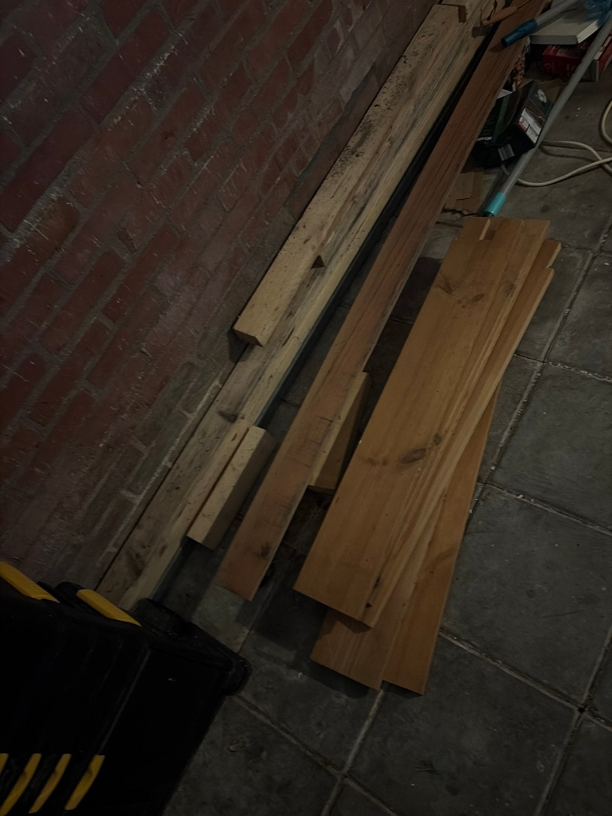 Diverse houten planken en balken - Gebruikt, Ophalen, Gebruikt, Balk, Overige houtsoorten