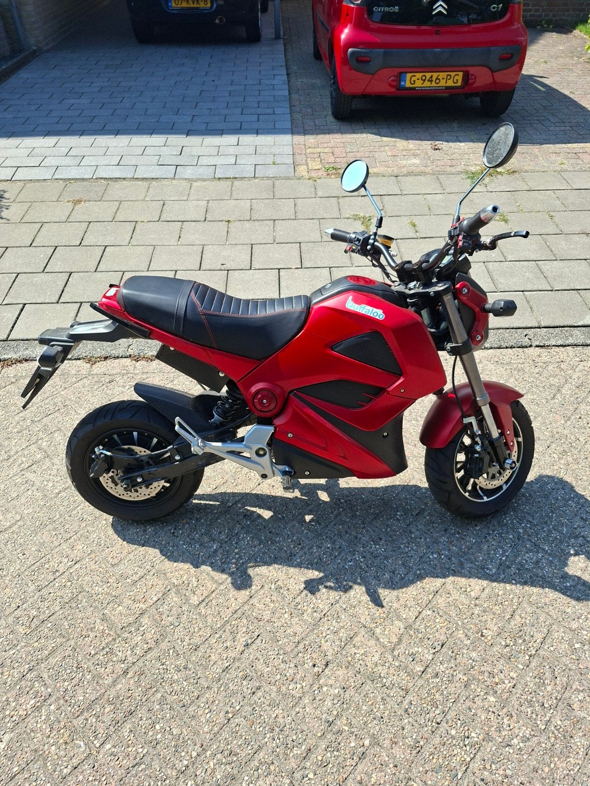 Elektrische scooter met nieuwe accu's, ideaal voor woon-werk, Ophalen of Verzenden