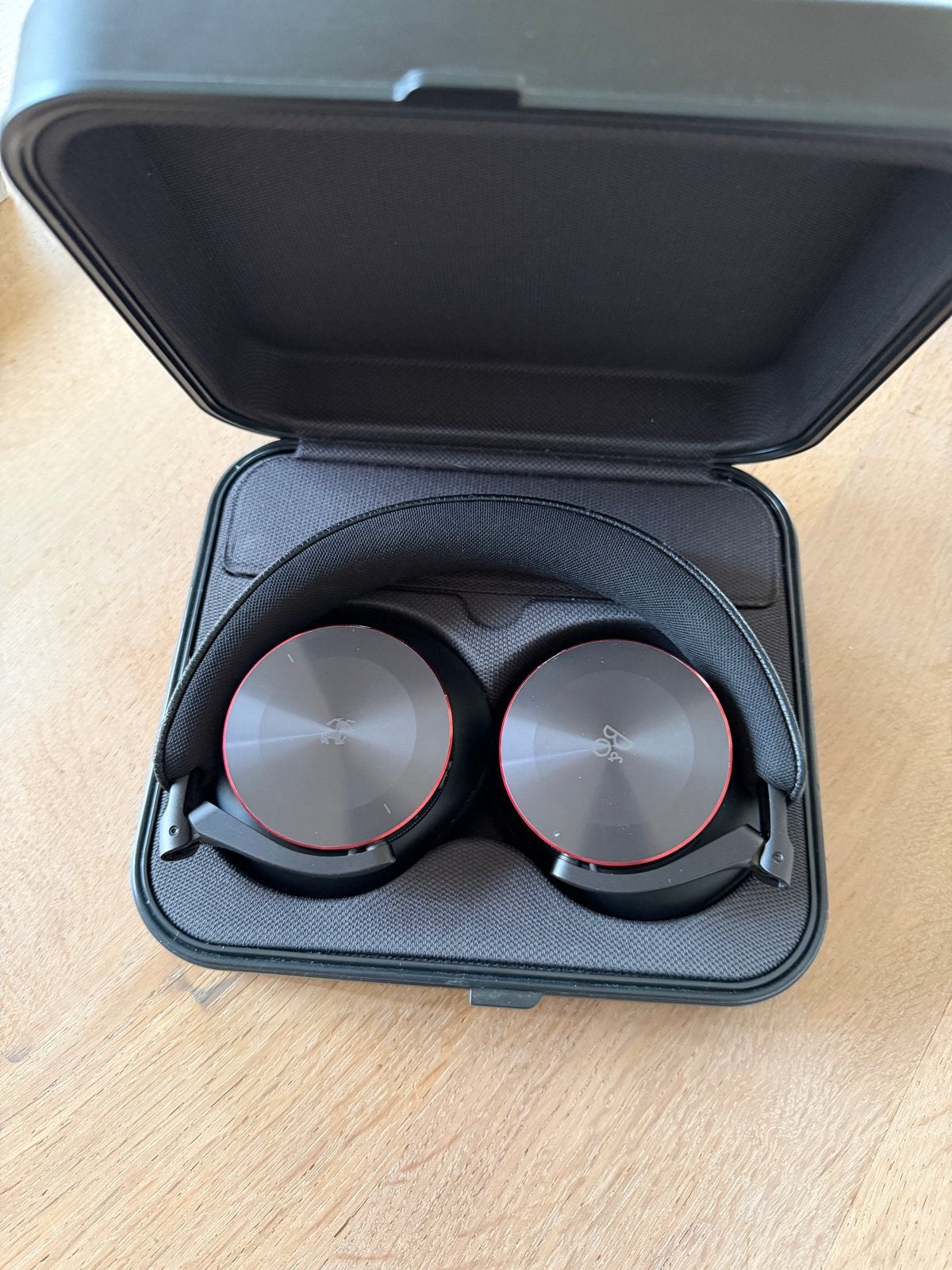 B&O H95 Ferrari Edition Hoofdtelefoon - Zo goed als nieuw, Ophalen, Bluetooth, Zo goed als nieuw, Bang & Olufsen