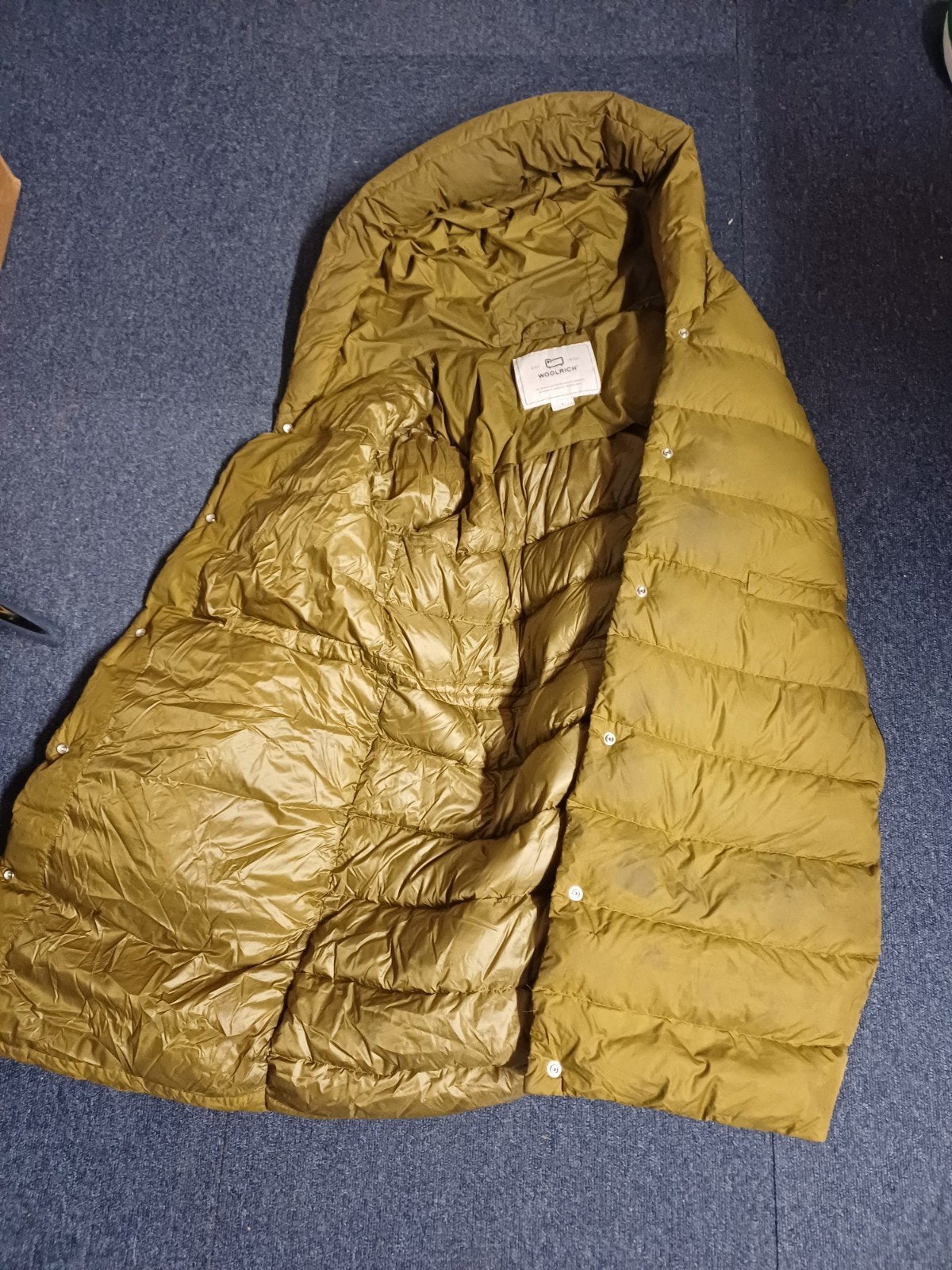 Woolrich Lightweight Donsjas maat L – Olijf / Goud, Kleding | Heren, Ophalen of Verzenden, Zo goed als nieuw, Maat 52/54 (L)