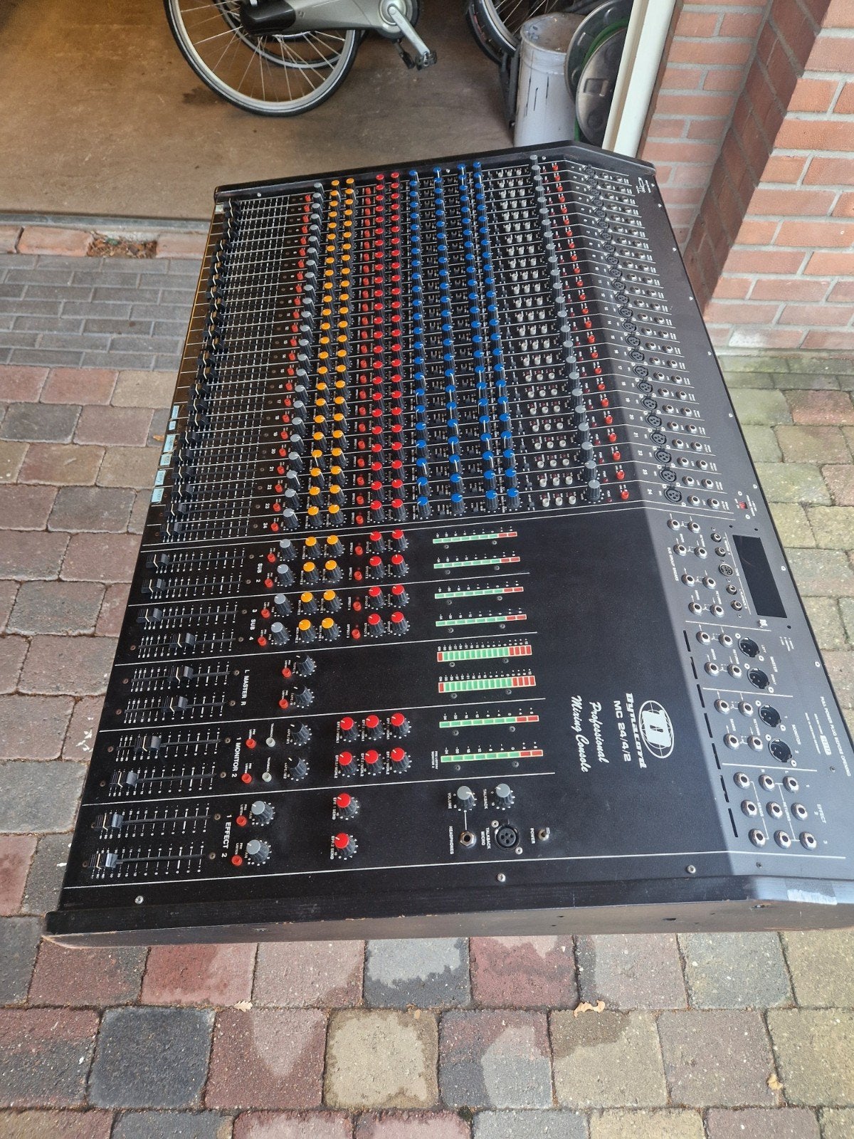 Old skool Dynacord mengpaneel, Ophalen, Zo goed als nieuw, 20 kanalen of meer, Microfooningang