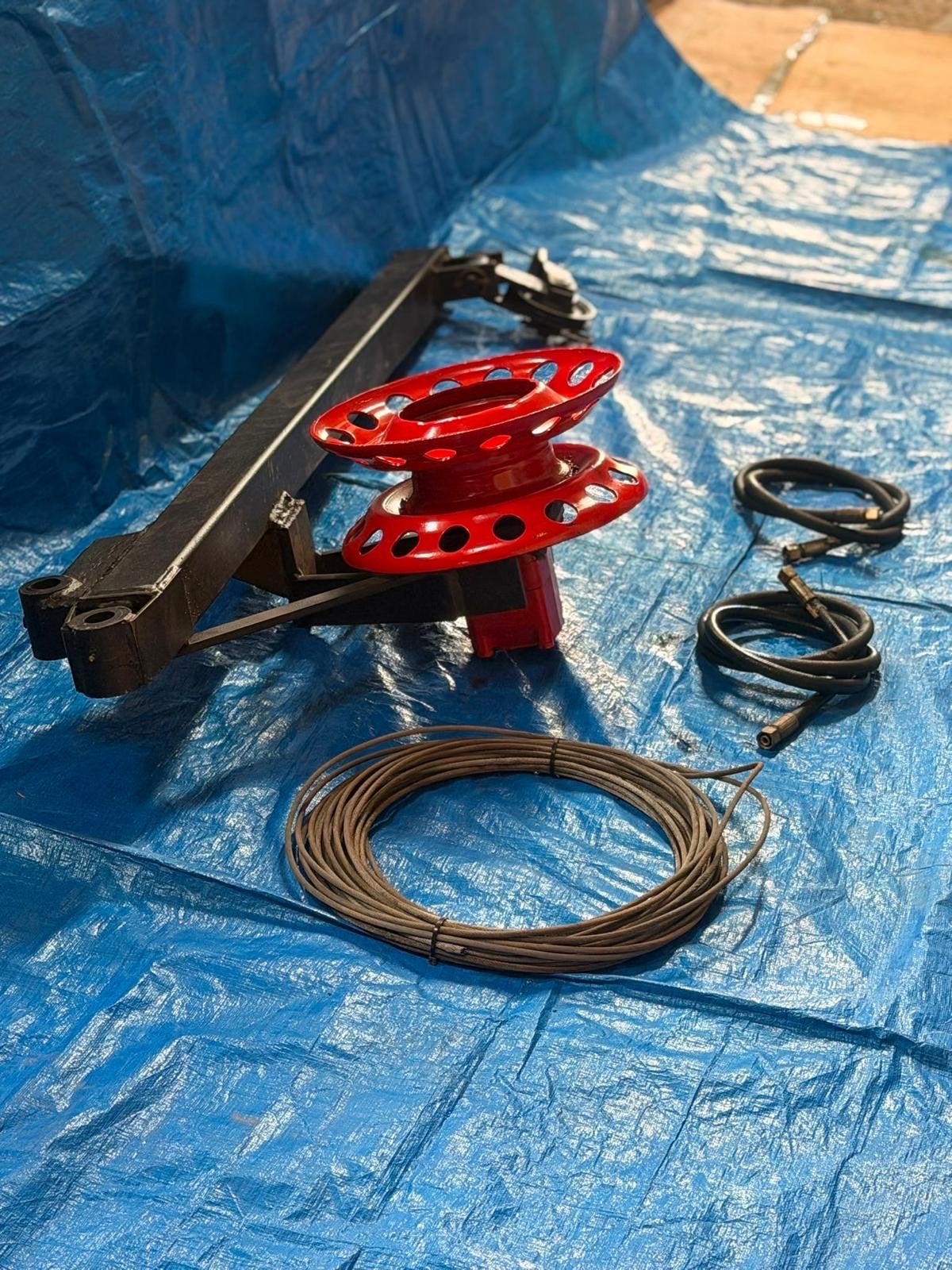 Hydraulisch Lier aan arm voor minigraafmachine  staalkabel, Ophalen of Verzenden, Gebruikt, Handmatig