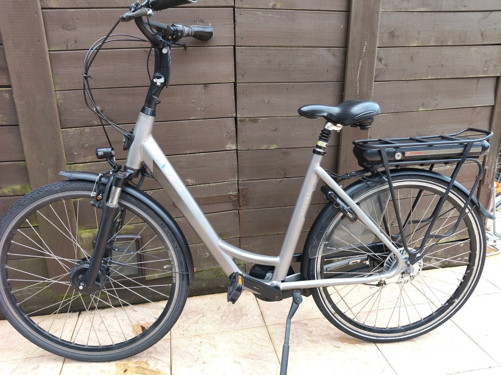 Stella vienna voorwiel motor, 51 tot 55 cm, Ophalen, 30 tot 50 km per accu, Overige merken