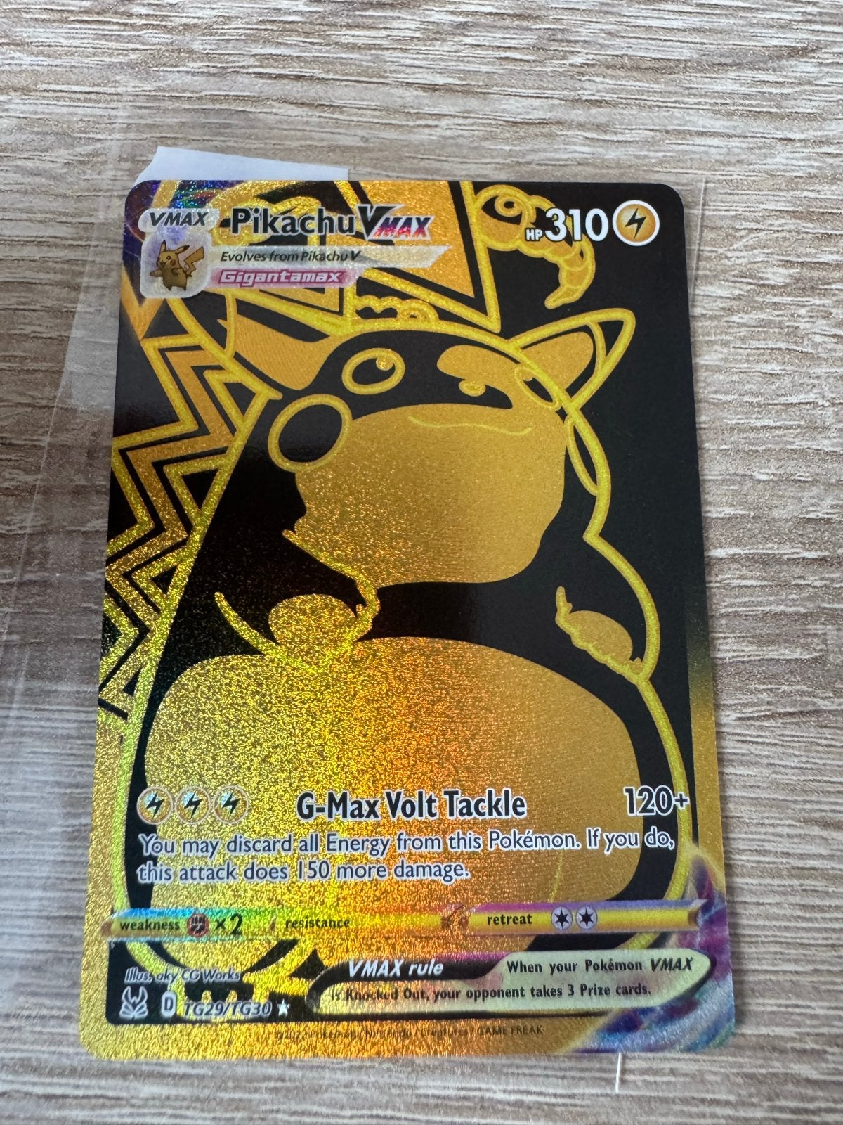 Pikachu VMAX TG29/TG30 Gold Secret Rare Pokémon Kaart, Ophalen of Verzenden, Zo goed als nieuw, Losse kaart, Foil