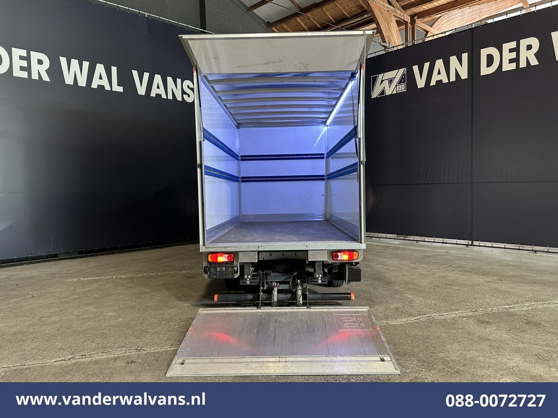 Renault Master 2.3 dCi 146pk Bakwagen 222cm Hoog Laadklep Eu, 145 pk, Gebruikt, 4 cilinders, Renault